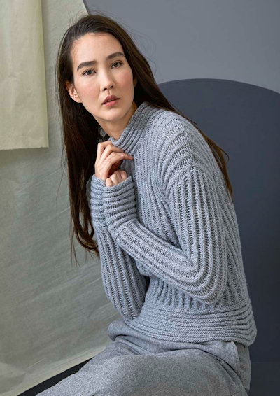 FAM 255 13 Sweater